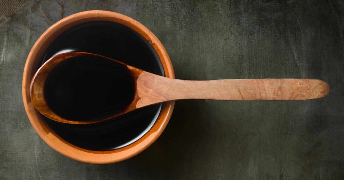 Qué es la salsa tamari y cómo usarla en la cocina