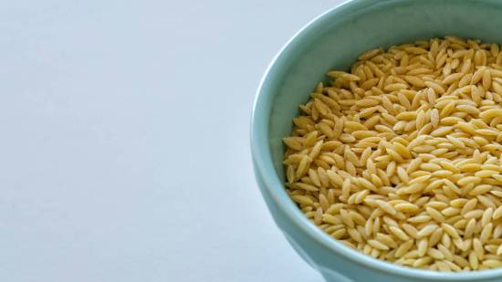 Qué es el orzo y cómo puedo cocinarlo