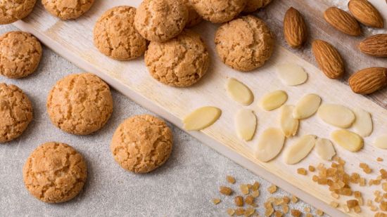 Galletas amaretti de almendras