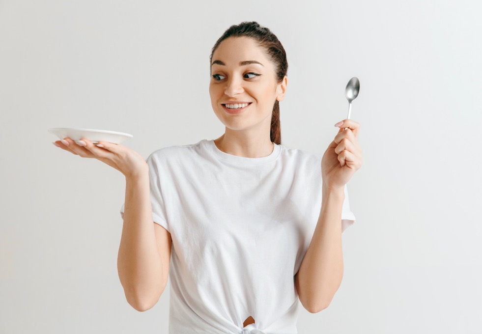 ¡Cuidado con ellos! Estos alimentos pueden debilitar tu sistema inmune