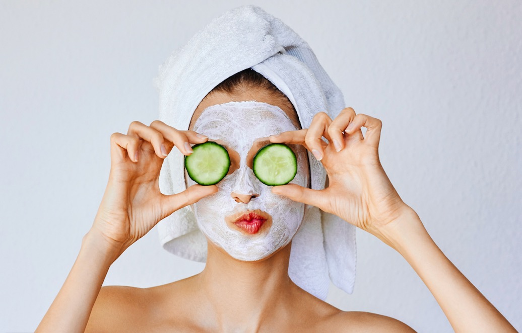 Cosméticos caseros que puedes preparar en casa con dos ingredientes