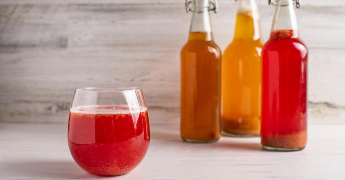 Kombucha: ¿Es la bebida de moda una opción saludable?