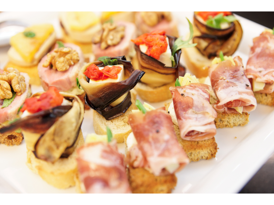 Aperitivos variados