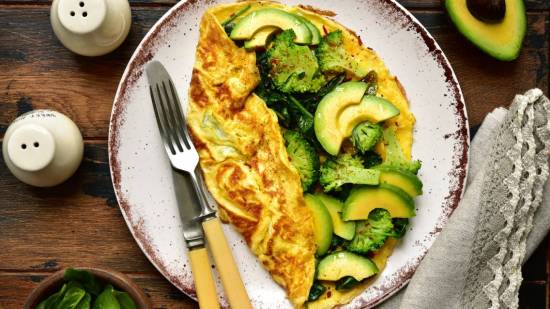 Tres formas de preparar tortilla rellena, la cena exprés de moda en Instagram