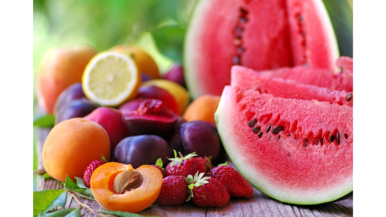 Las frutas con menos calorías para comer este verano