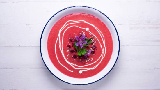 El gazpacho de remolacha de Dani García que querrás tomar a diario