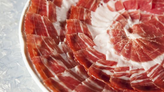 Cómo identificar un buen jamón ibérico. Las etiquetas