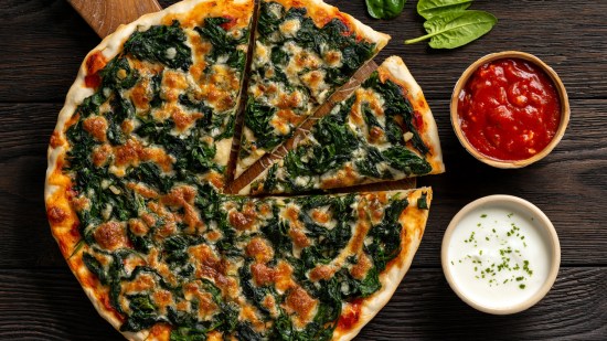 Pizza florentina con espinacas