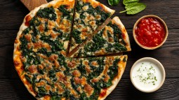 Pizza florentina con espinacas