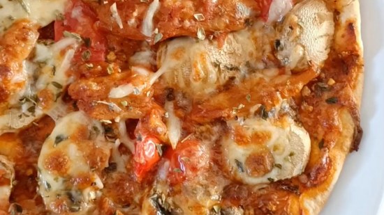 La pizza vegana de barbacoa que sorprenderá a los amantes de la receta tradicional