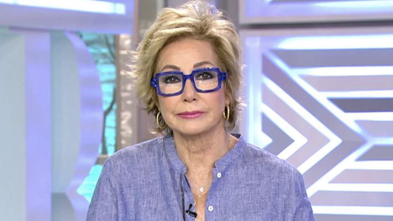 La nueva manicura de Ana Rosa Quintana