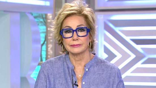 La nueva manicura de Ana Rosa Quintana