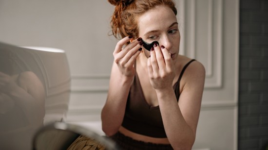 Mercadona tiene el producto de belleza que arrasa: parches para los ojos por menos de dos euros