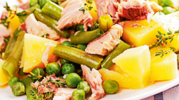 Ensalada de judías verdes y atún