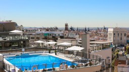 terrazas con piscina de Madrid para sobrellevar la ola de calor