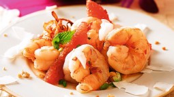 ENSALADA PICANTE DE LANGOSTINOS Y POMELO