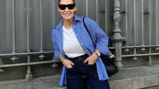 Rebajas de Massimo Dutti: camisas cómodas y elegantes por menos de 20 euros que las mujeres de +50 llevarán en la vuelta a la oficina