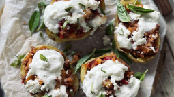 Ocho recetas de patatas rellenas deliciosas, originales y fáciles de hacer para comer o cenar