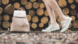 Skechers, Geox y otras seis zapatillas rebajadas de El Corte Inglés que agotarán las mujeres de +50 años porque son cómodas y bonitas