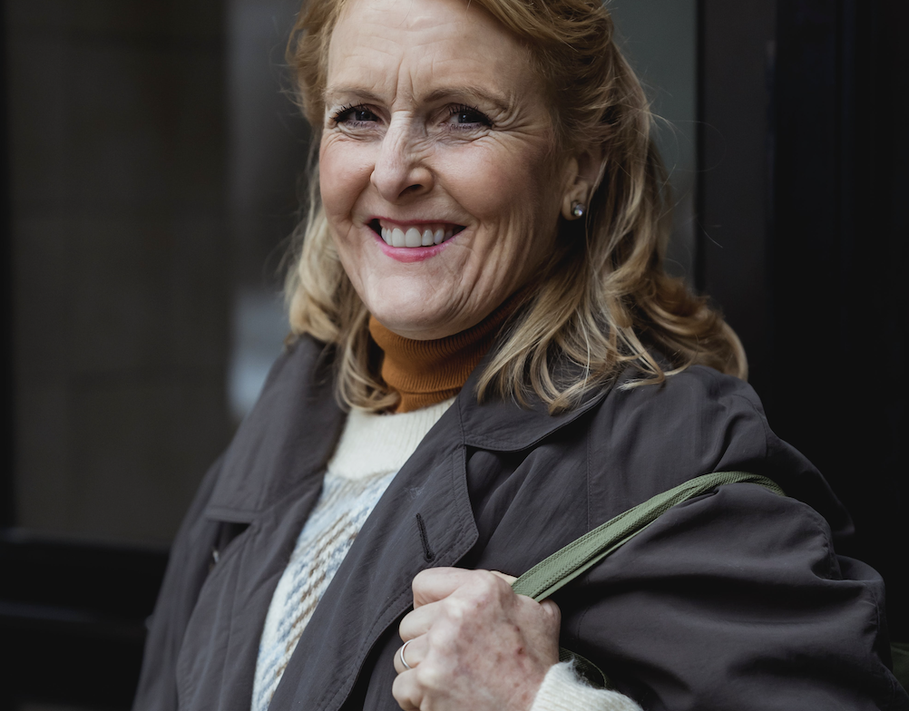 Sfera lanza un plumífero que promete arrasar entre las mujeres +50 porque es cómodo, calentito y estiliza