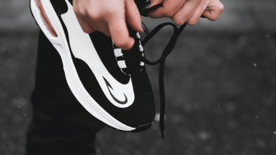 C&A tiene un clon súper barato de las zapatillas Geox que no paran de llevar las mujeres +50: pegan con todo y cuestan menos de 14 euros