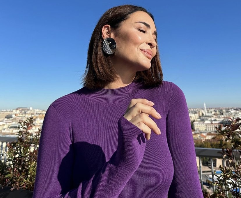 Parfois lanza los vestidos sueltecitos que las mujeres +50 ya están fichando para eventos de Navidad: bonitos, cómodos y súper baratos