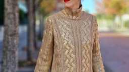 Cortefiel tiene el jersey perfecto para los looks de fiesta de las mujeres +50: cómodo, elegante y queda bien con falda o pantalón