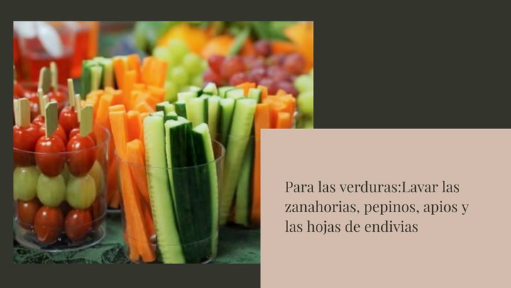 Crudités de verdura con salsa de yogur