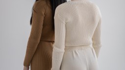 Parfois tiene un nuevo conjunto de punto del que todas las mujeres +50 hablan porque es holgado, calentito y barato