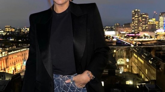 Las americanas de Massimo Dutti que las mujeres +50 están fichando para comprar en rebajas y que ya tienen descuento