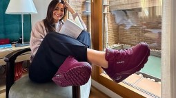 Decathlon rebaja a la mitad las zapatillas Skechers que arrasan entre las mujeres +50 porque son cómodas y versátiles