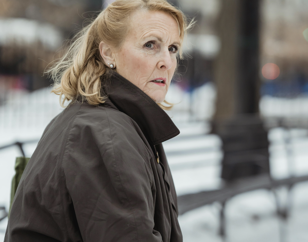 Los plumíferos de las rebajas de Massimo Dutti en los que están invirtiendo las mujeres +50 porque tienen descuentazo