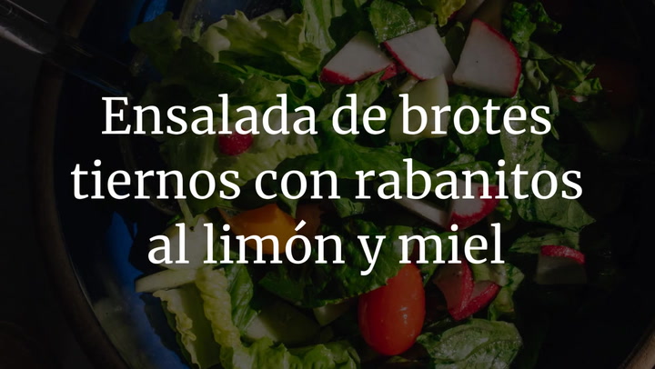 Ensalada de brotes tiernos con rabanitos al limón y miel