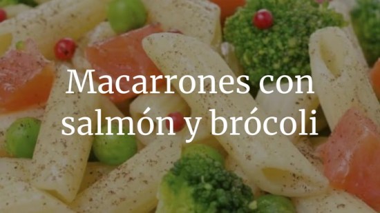 Macarrones con salmón y brócoli