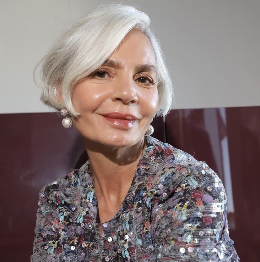 Los cortes de pelo que los expertos recomiendan para las mujeres +50 en 2024: rejuvenecen y aportan volumen al cabello