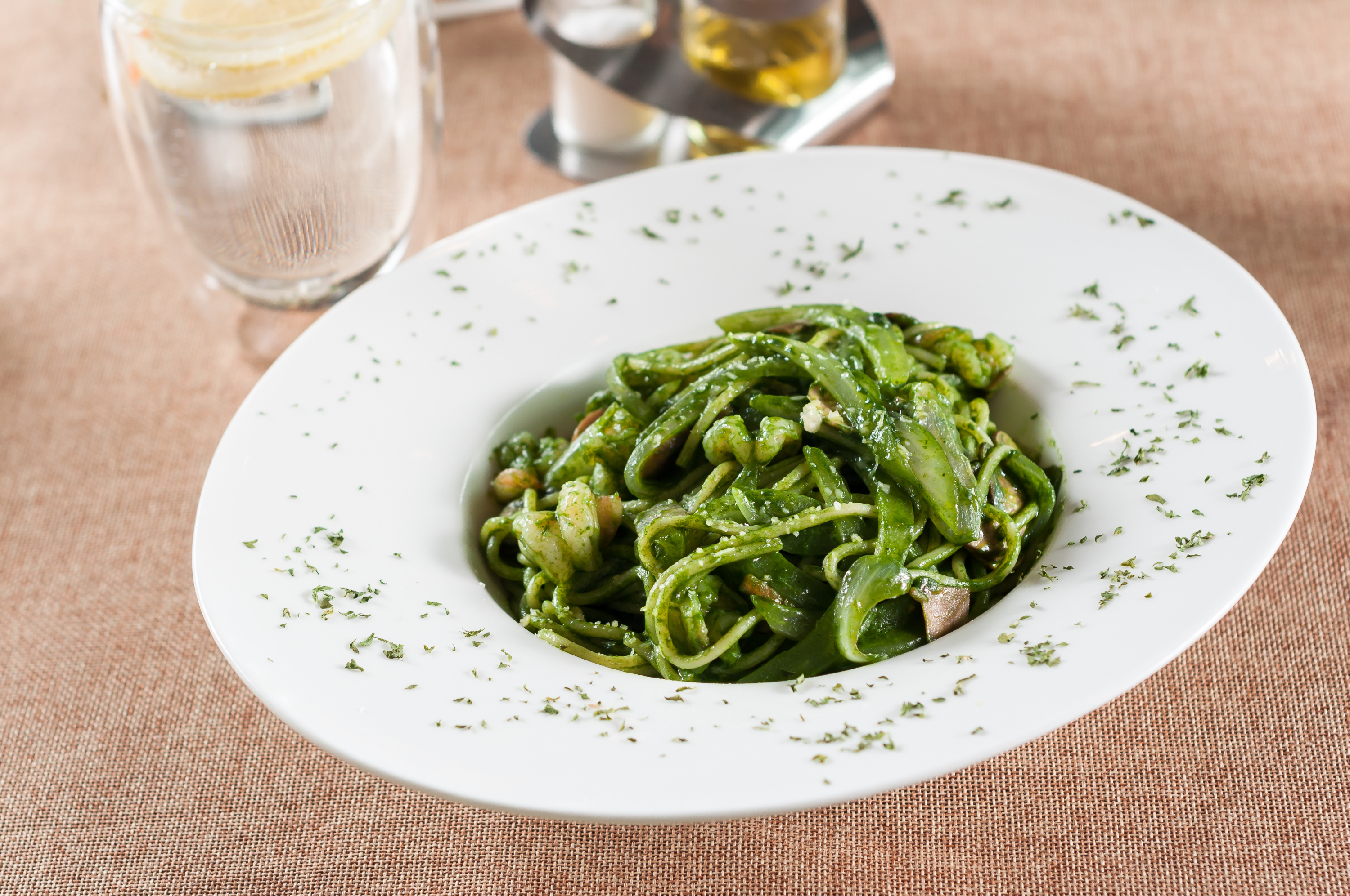 Pasta con salsa de calabacín
