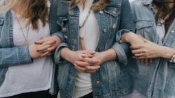El Corte Inglés confirma que el denim será tendencia absoluta en primavera con una nueva colección que ya arrasa entre las mujeres +50