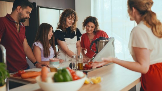 D5E32D04-BEFC-439F-ACBD-1B20764ED09D