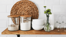 Cinco productos de almacenaje tirados de precio del remate final de rebajas de El Corte Inglés que son prácticos para mantener el orden en casa