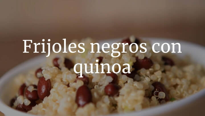 Frijoles negros con quinoa