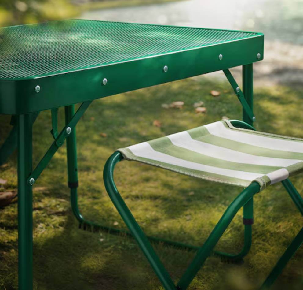 Conjunto mesa plegable verde de Ikea
