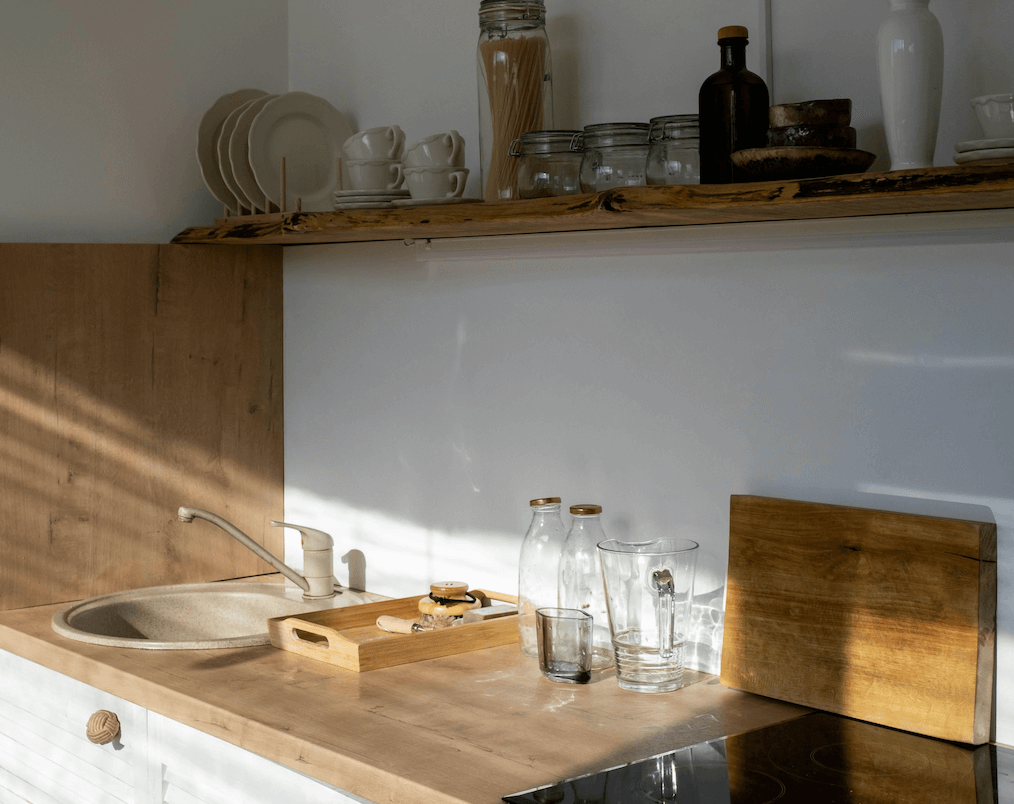 La técnica de Marie Kondo para organizar los utensilios de cocina que aúna funcionalidad y diseño