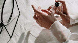 Mercadona vuelve a arrasar con su colonia más vendida de cada primavera