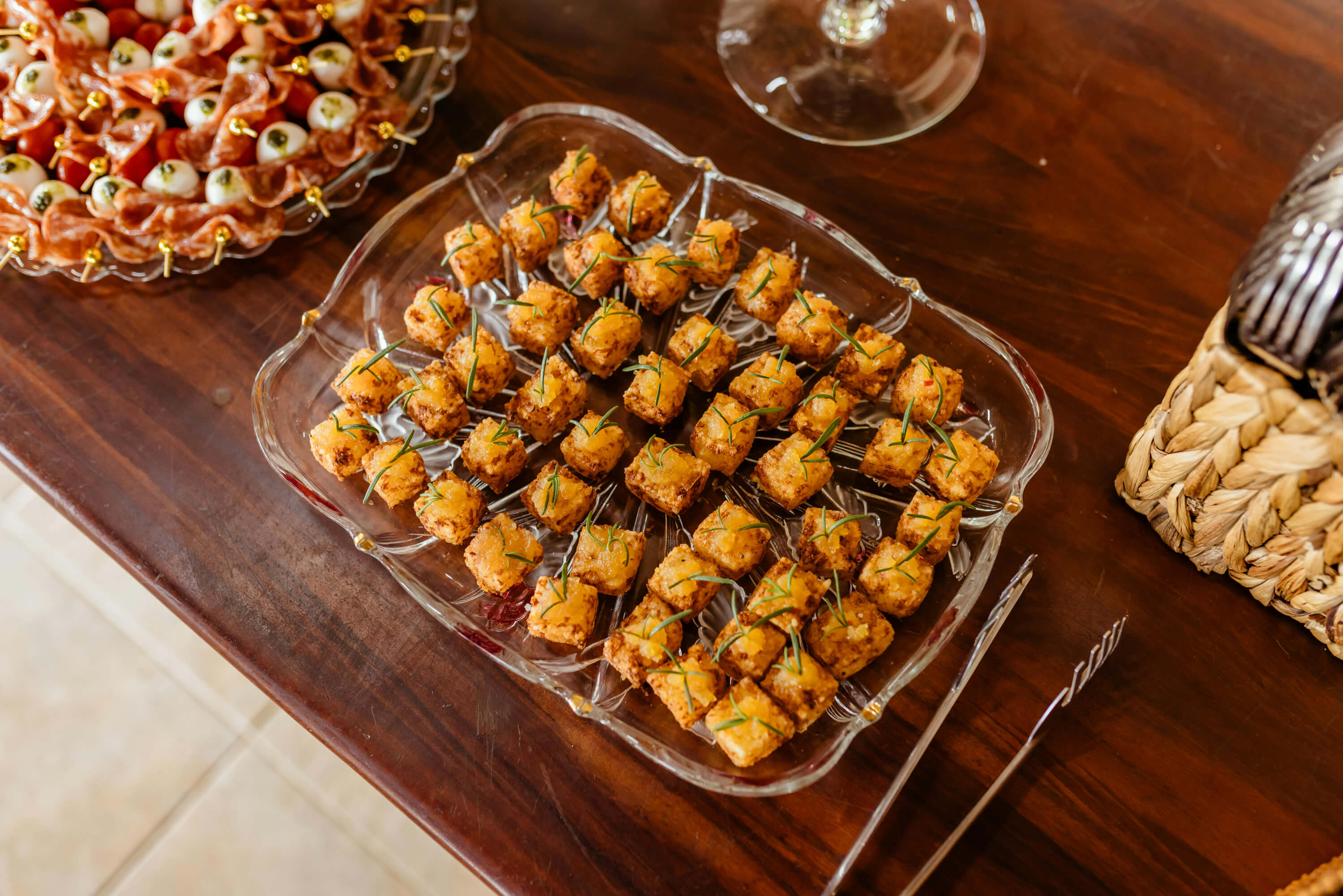 Seis recetas de aperitivos originales que se hacen en menos de diez minutos con los que sorprender a tus invitados