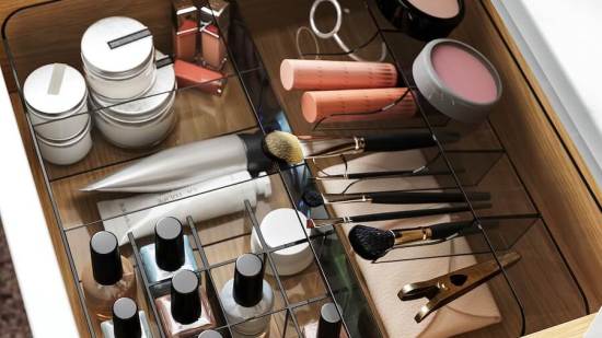 El organizador de maquillaje más buscado para mantener en orden los cosméticos está muy rebajado