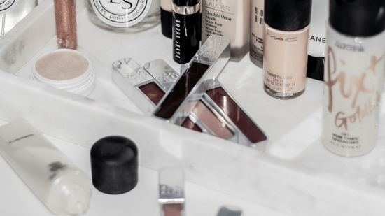 El organizador de maquillaje más buscado para mantener en orden los cosméticos está muy rebajado