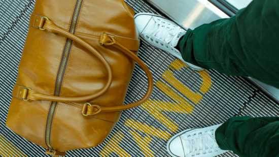 De Lidl a Primark: bolsas de viaje compactas y súper económicas que están triunfando para no facturar la maleta en el avión