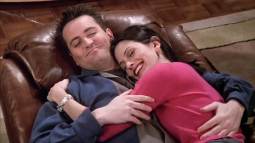 809929090_237603757_1706x960