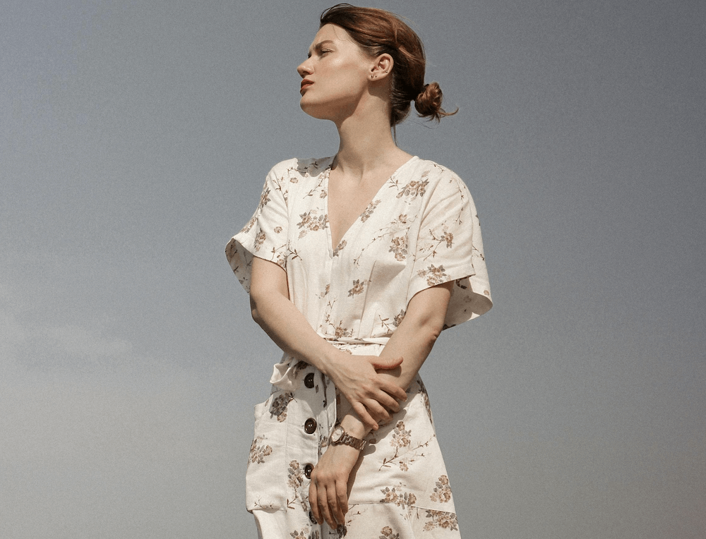 Cortefiel se adelanta a julio y rebaja a la mitad los vestidos de Pedro del Hierro más elegantes y favorecedores para eventos de verano