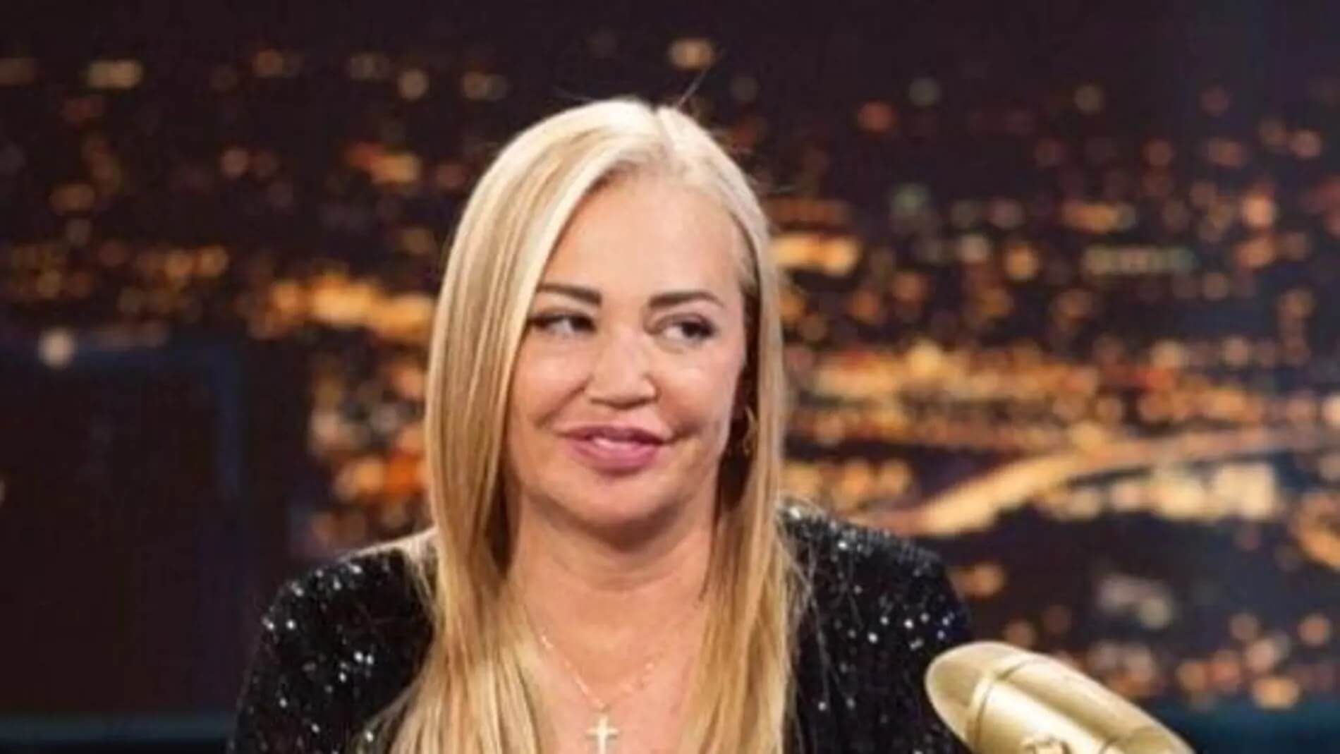 belen-esteban-late-xou_98